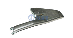 Кронштейн крепления облицовки правый (ПАО КАМАЗ)