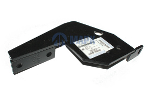 Кронштейн нижней буксирной поперечины левый (ПАО КАМАЗ)