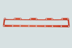 Прокладка крышки  впускной трубы (6СT, ISLe, L) DONGFENG