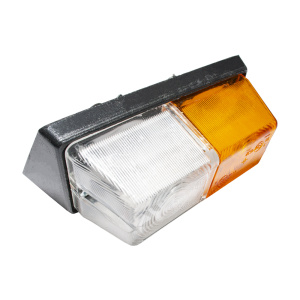 Фонарь передний МТЗ левый (с металлическим корпусом)