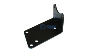 Кронштейн приемной трубы правый (ПАО КАМАЗ)