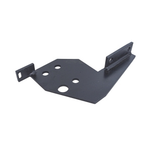 Кронштейн нижней буксирной поперечины правый (альтернатива)