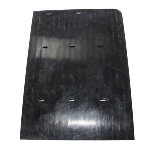 Щиток грязевой правый (Автомастер) 774х543