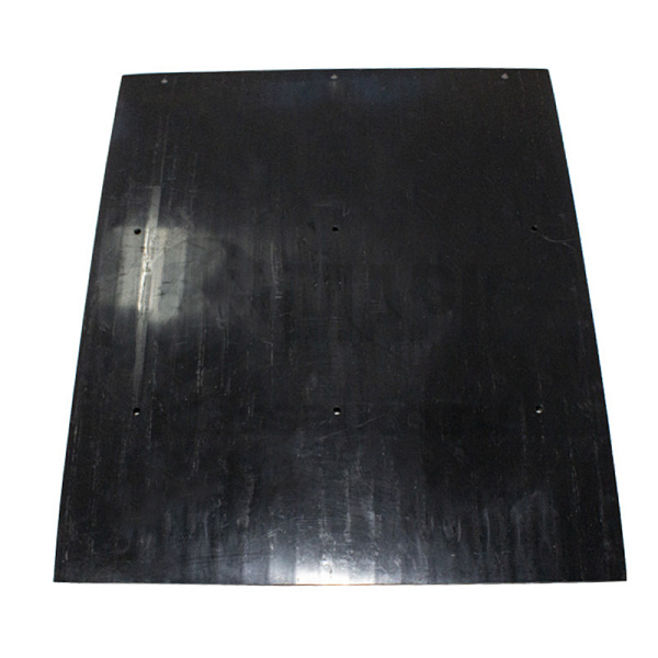 Щиток брызгопоглащающий (Автомастер) 790х670