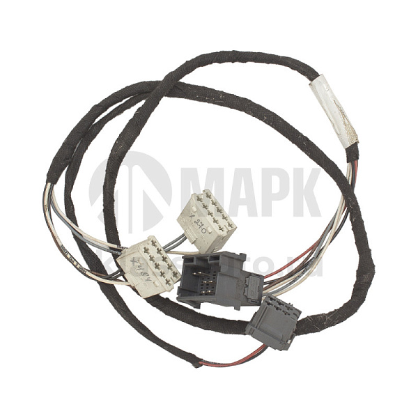 Жгут проводов задней стенки (ЛЕОНИ Вайэринг Системс)