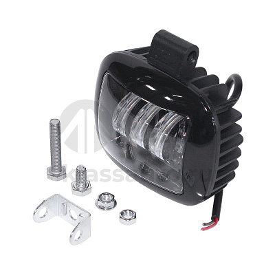 Фара противотуманная OFF-Road (ЛИНЗА, 3 диода, направленный свет) 12/24V 27W (133х55х113) 