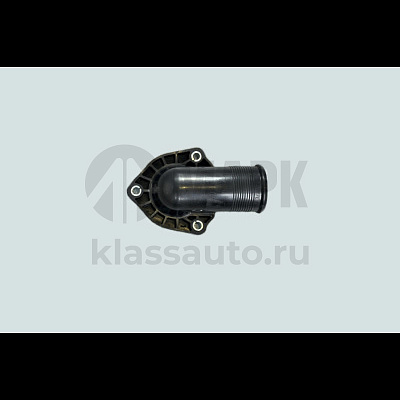 Патрубок выпускной системы охлаждения аналог (крышка корп. термос-та, верх. часть) (ISF2.8) 