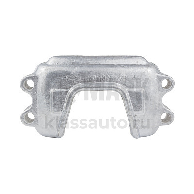Крышка задней опоры двигателя