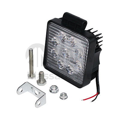 Фара противотуманная OFF-Road (Квадратная, 9 диодов, направленный свет) 12/24V 27W (105х50х125) 