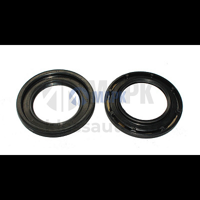 Манжета задней ступицы наружняя (Ростар) с пружиной