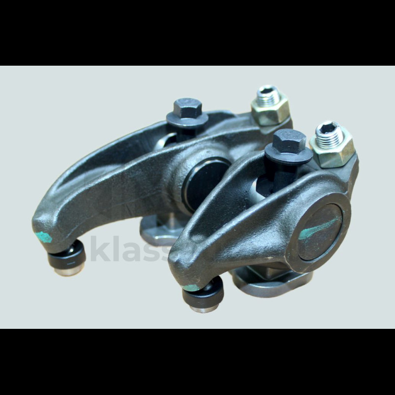 Коромысло в сборе  ISF3.8 FOTON