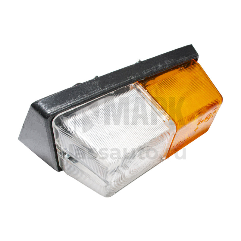 Фонарь передний МТЗ левый (с металлическим корпусом)