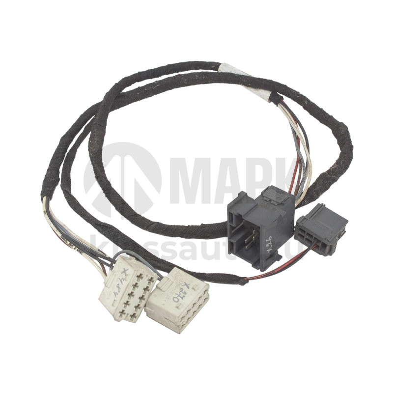 Жгут проводов задней стенки (ЛЕОНИ Вайэринг Системс)